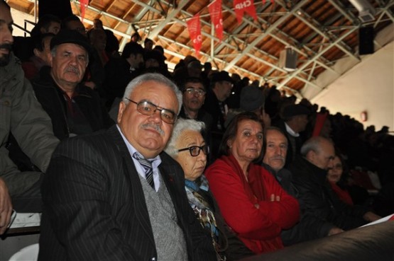 CHP Genel Başkanı Kılıçdaroğlu, Uşak'ta üreticilerle bir araya geldi!