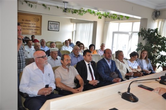 CHP Uşak Teşkilatı bayramlaşma törenini tüm ilçe ve beldelere taşıdı!