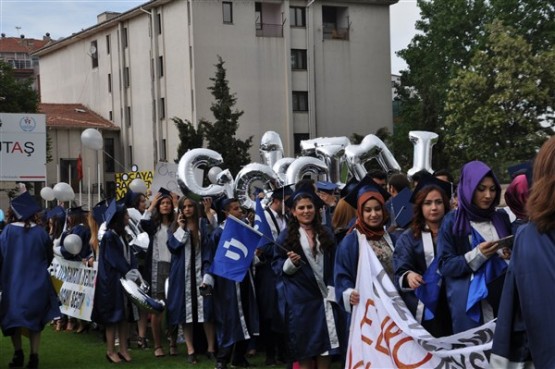 Uşak Üniversitesi 2017 mezuniyet töreni gerçekleştirildi!