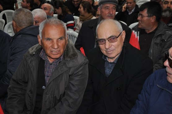 CHP Genel Başkanı Kılıçdaroğlu, Uşak'ta üreticilerle bir araya geldi!
