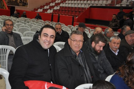 CHP Genel Başkanı Kılıçdaroğlu, Uşak'ta üreticilerle bir araya geldi!