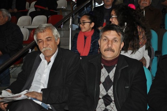 CHP Genel Başkanı Kılıçdaroğlu, Uşak'ta üreticilerle bir araya geldi!