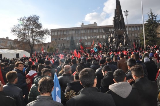Teröre lanet için yürüdüler!