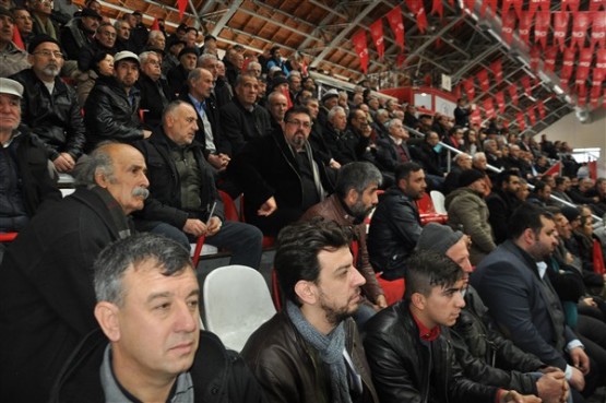 CHP Genel Başkanı Kılıçdaroğlu, Uşak'ta üreticilerle bir araya geldi!
