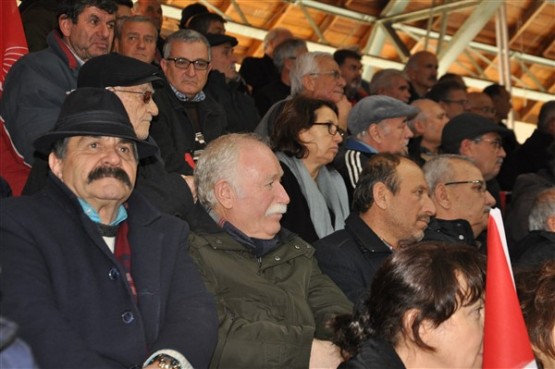 CHP Genel Başkanı Kılıçdaroğlu, Uşak'ta üreticilerle bir araya geldi!