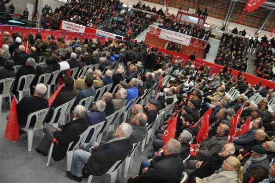 CHP Genel Başkanı Kılıçdaroğlu, Uşak'ta üreticilerle bir araya geldi!