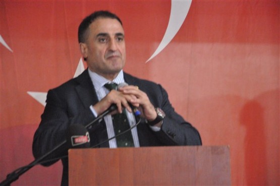 Ülkü Ocakları Genel Başkanları Uşak'tan, Tekiye değil Türkiye olarak yaşamak için HAYIR diyoruz diye haykırdı