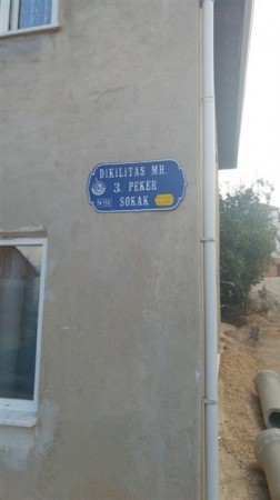 Belediye Başkanı gülücükler saçadursun; şehir resmen dökülüyor!