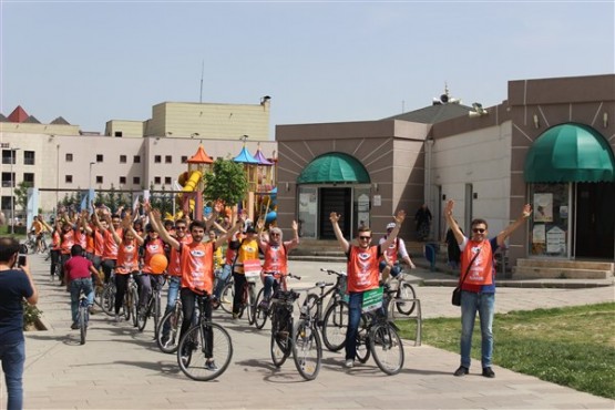 TEMA Vakfı'ndan Uşak'ta bisiklet turu!