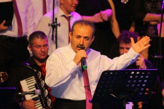 Avukat Güven Özkan, söylediği türküyle, dinleycileri mest etti!