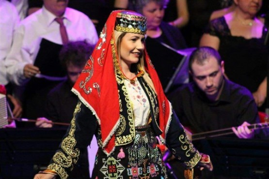 Avukat Güven Özkan, söylediği türküyle, dinleycileri mest etti!