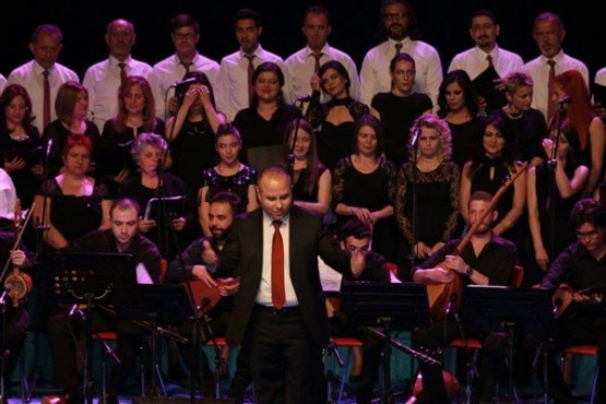 Avukat Güven Özkan, söylediği türküyle, dinleycileri mest etti!