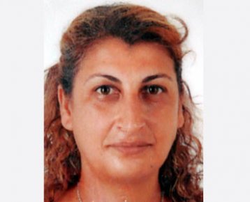 Antalya Alanya da Orhan K. Boşandığı Eşi Ayfer Yeni 16 Yerinden Bıçaklayarak Öldürdü.