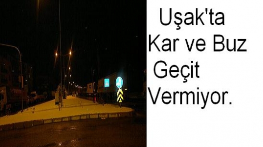 Kar ve Buz Sebebi İle Ağır Vasıtalara Uygulanan Geçiş Yasağı Uzun Kuyruklara Sebep Oldu.