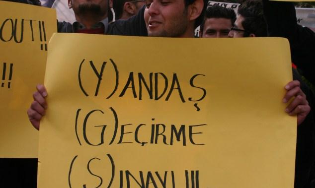 Uşak'ta ÖSYM'yi Protesto Eden Öğrenciler Sınavsız Üniversite İstedi..