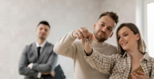 Emlak Bayiliği Almak Mantıklı Mı?