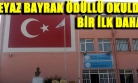 Okul Duvarına Fayanstan Dev Türk Bayrağı!