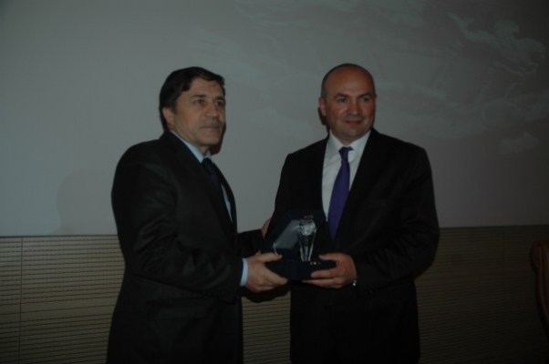 Uşak Belediye Başkanı Ali Erdoğan, “Kent Vizyonu” Konferansına Katıldı