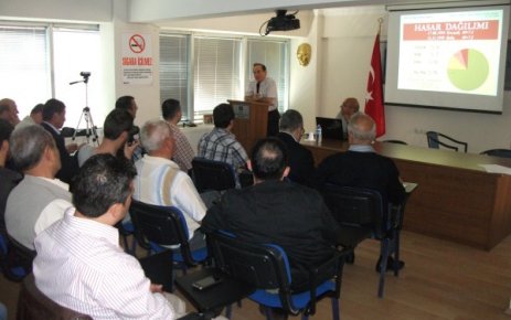 Uşak İnşaat Mühendisleri Odası Prof. Dr. Semih Tezcan' ın Katıldığı Seminer Gerçekleştirdi.